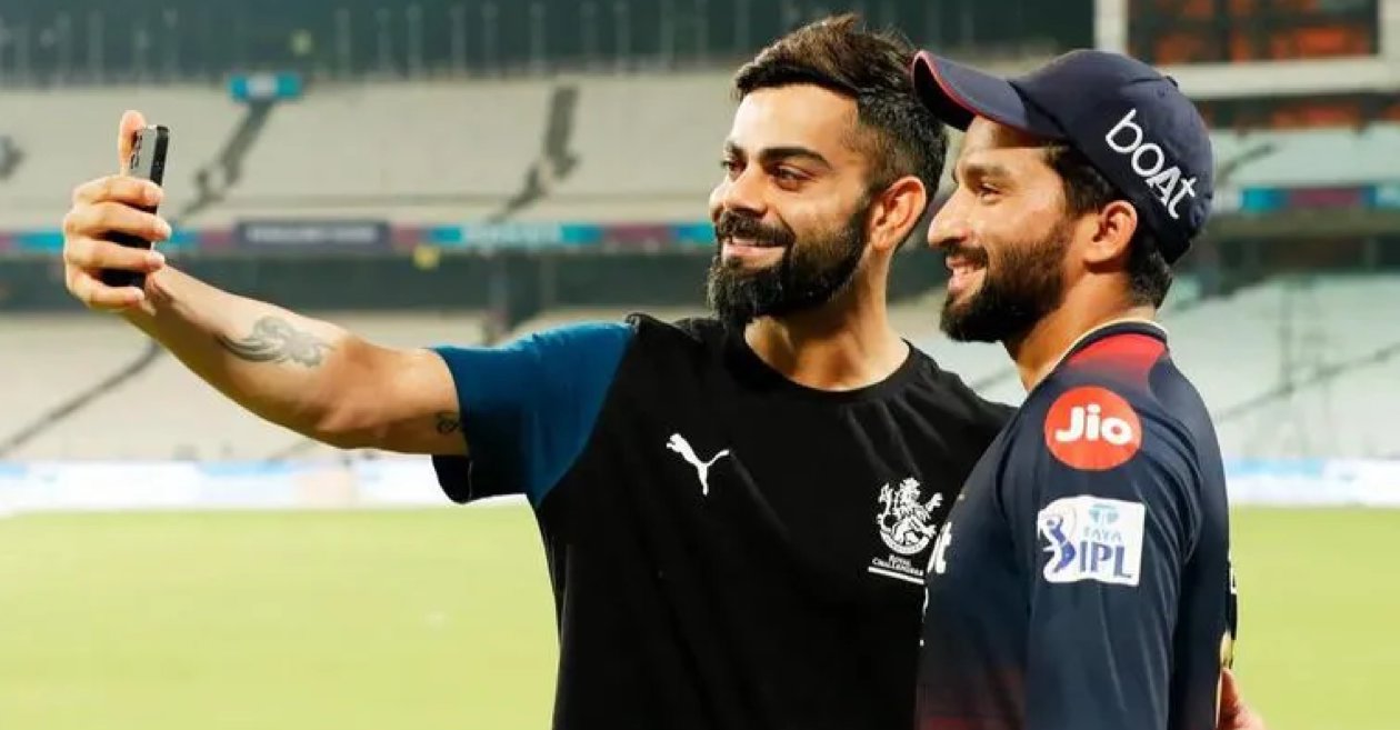 Virat Kohli clicks a selfie with Rajat Patidar