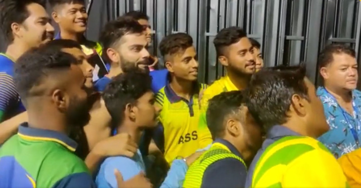 Virat Kohli clicks pictures with his fans