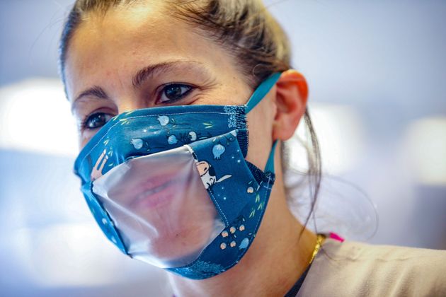 Transparent face masks could make a huge difference in schools. 