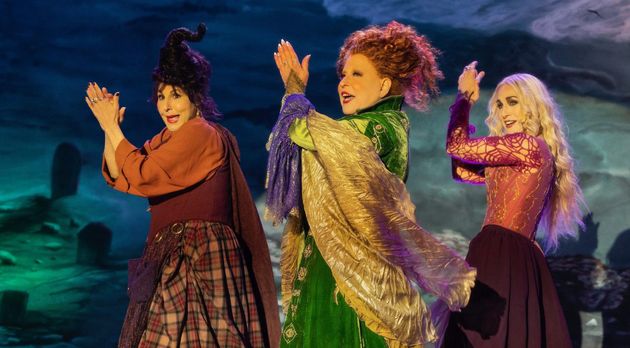 Kathy Najimy, Bette Midler and Sarah Jessica Parker in Hocus Pocus 2