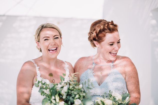 Natasha Infantino with her sister Naomi after her wedding in Santorini in 2018.