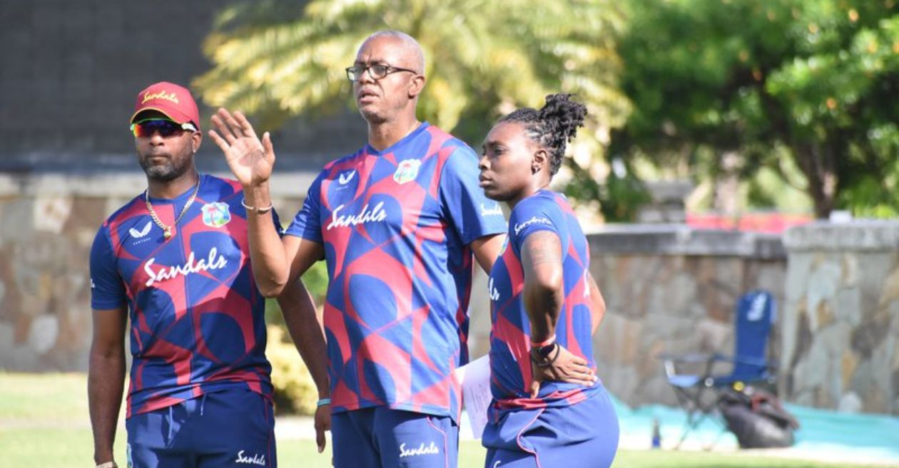 Courtney-Walsh-removes-as-West-Indies-head-coach.jpg