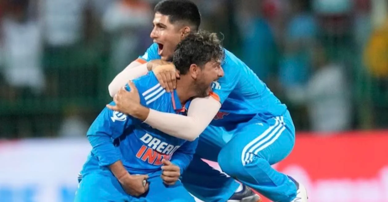 Kuldeep Yadav celebrating with Shubman Gill