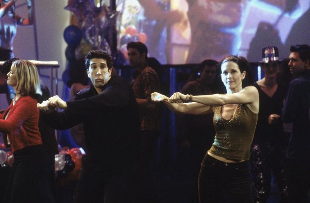 David Schwimmer as Ross Geller, Courteney Cox as Monica Geller in The One With The Routine