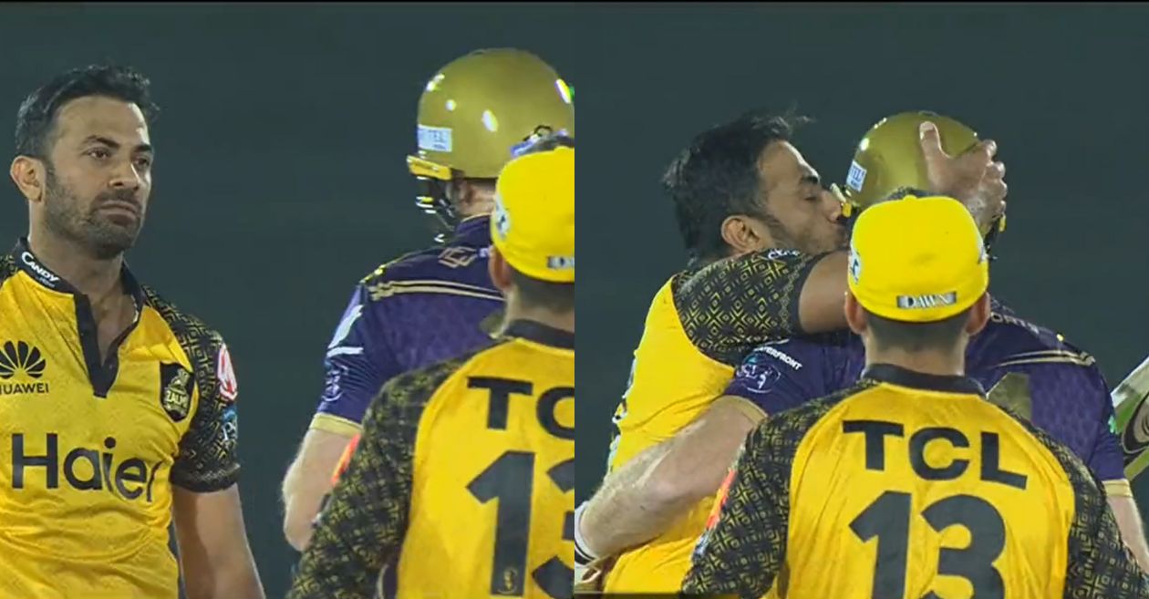 Wahab Riaz kissing the helmet of Martin Guptill