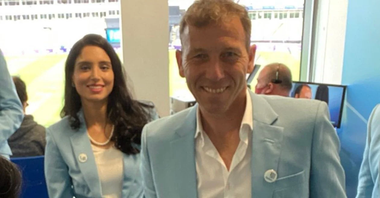 Zainab Abbas, Michael Atherton