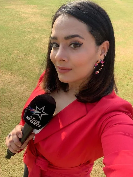 Mayanti langer | Instagram