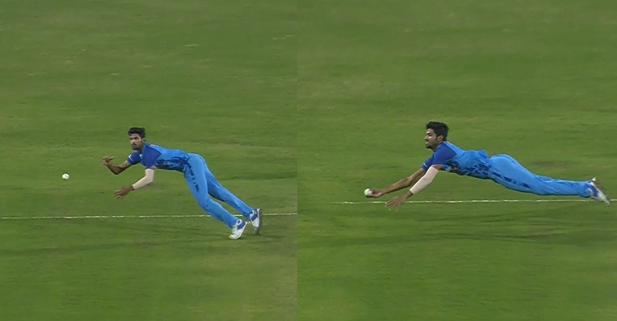 Washington Sundar takes a brilliant catch