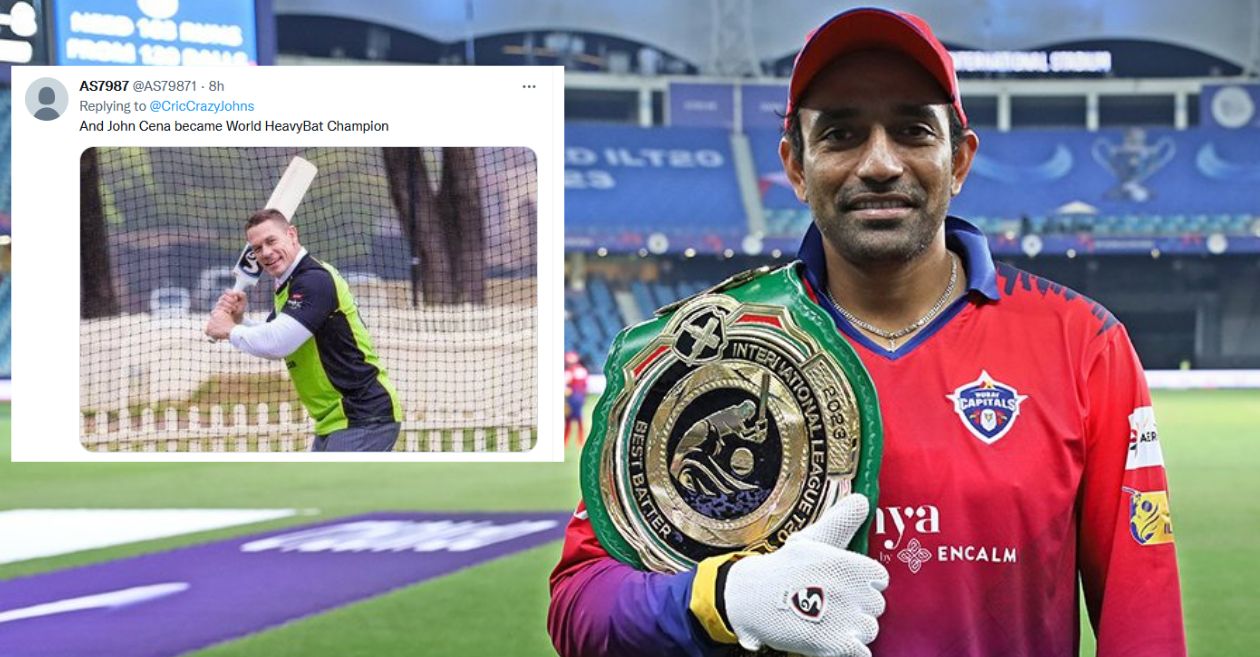 Robin Uthappa posing with the 'Green Belt'