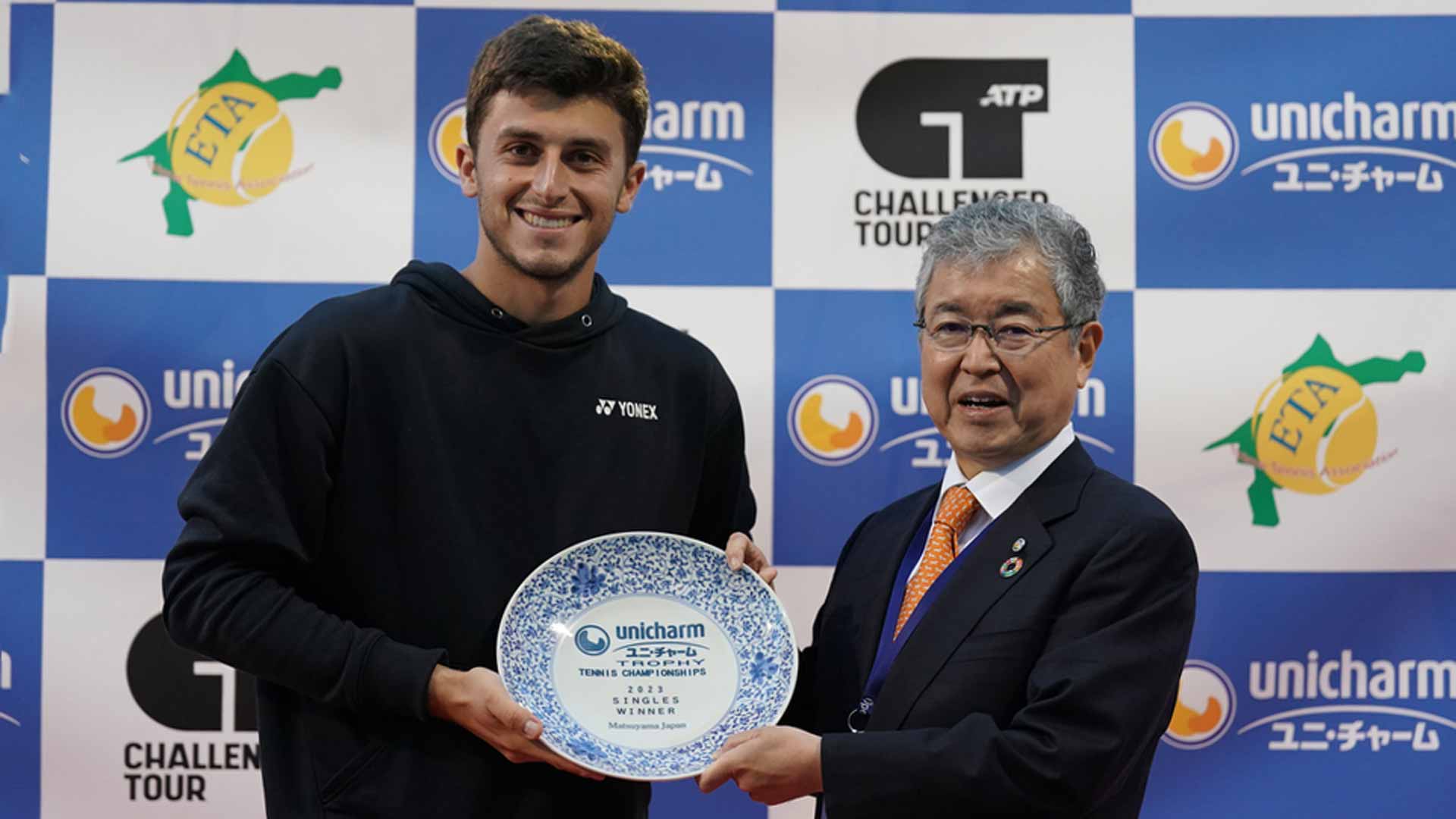 Luca Nardi triumphs at the Matsuyama Challenger, his fifth title at that level.